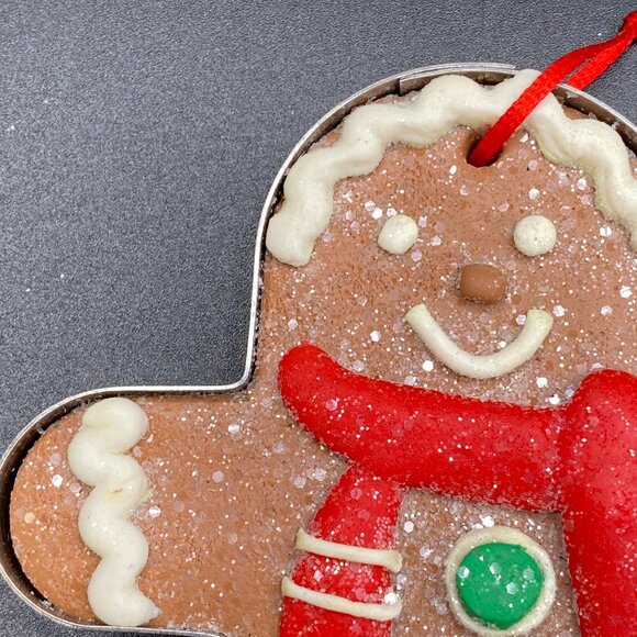 Gingerbread Boy Cookie Cutter Christmas Tree Ornament 4" Holiday Seasonal Decor - Picture 3 of 11